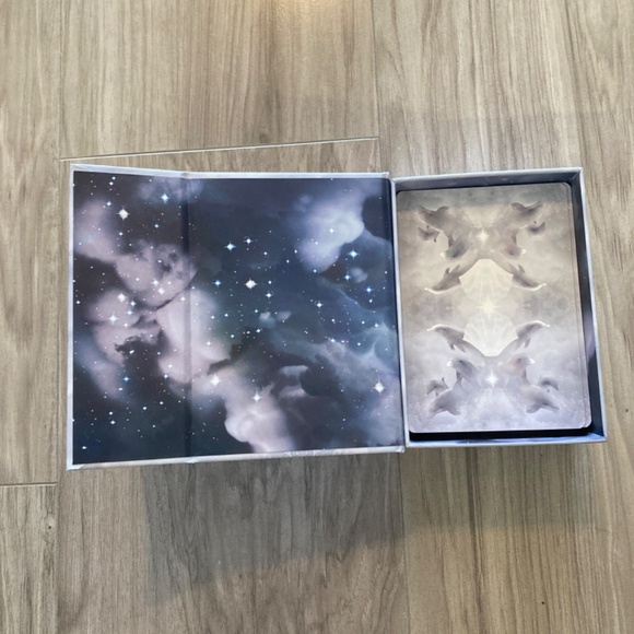 The Age of Aquarius Tarot by Yana Saint Levie - Picture 6 of 15